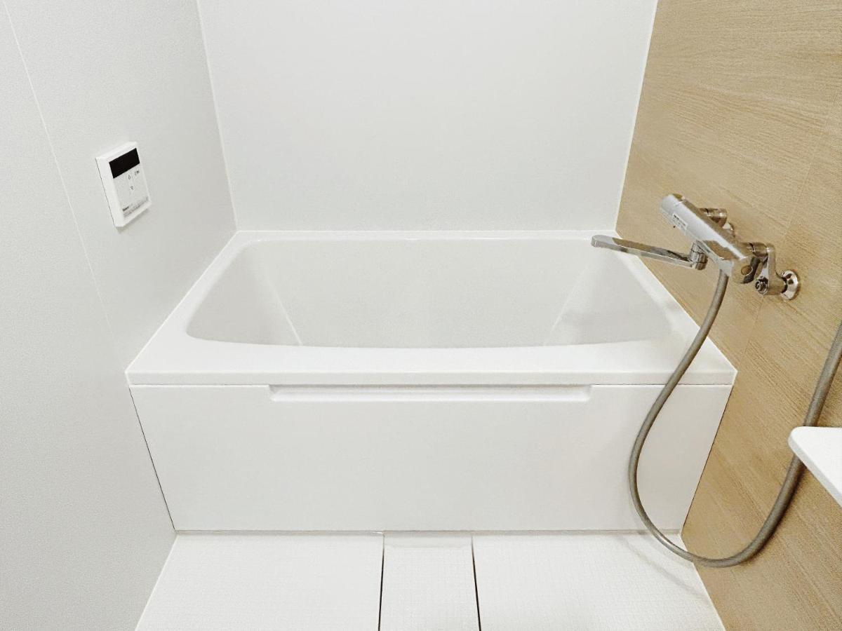 Louis House In Ueno Area Close To Jr Yamanote Line & Metro Ginza Line Walk To Ueno Park And Ameyoko *