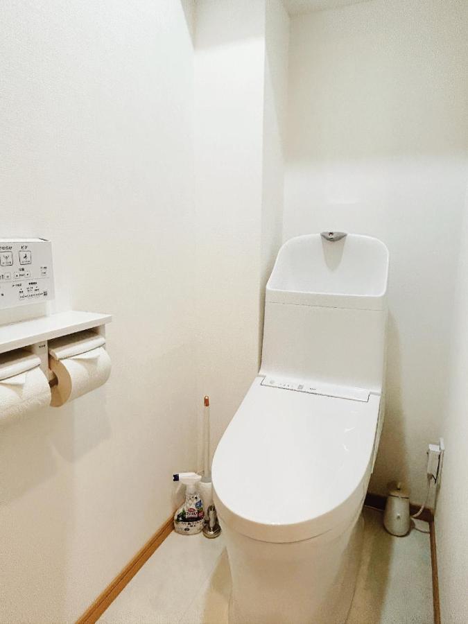 Louis House In Ueno Area Close To Jr Yamanote Line & Metro Ginza Line Walk To Ueno Park And Ameyoko