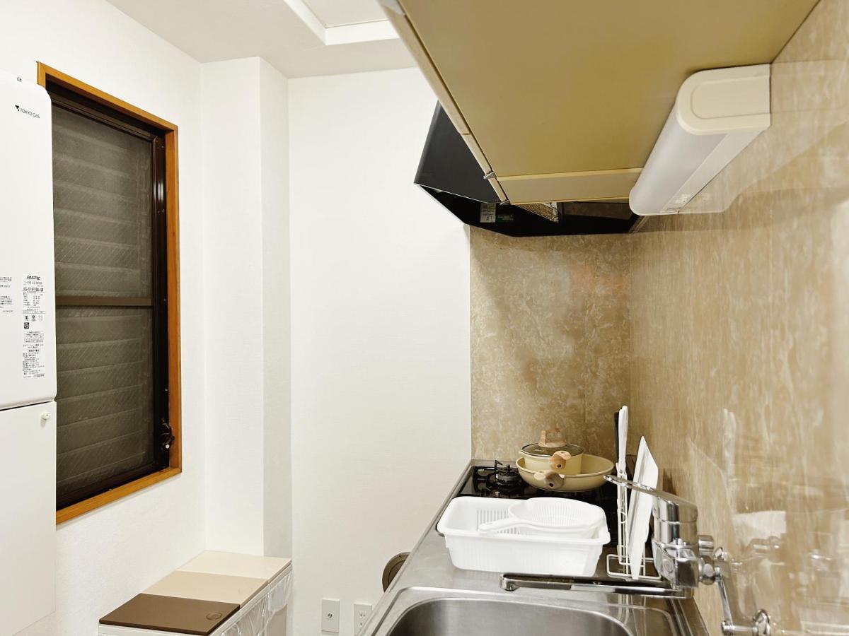 Louis House In Ueno Area Close To Jr Yamanote Line & Metro Ginza Line Walk To Ueno Park And Ameyoko