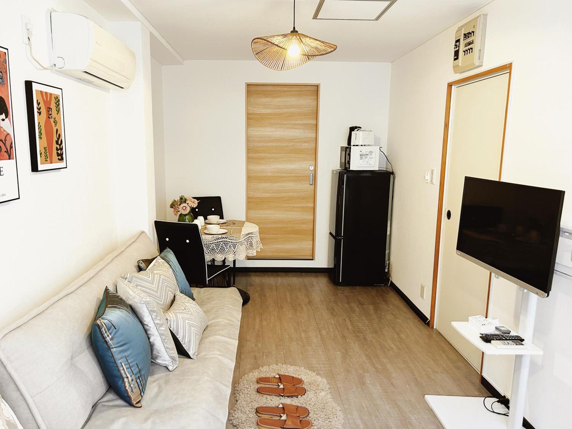 Louis House In Ueno Area Close To Jr Yamanote Line & Metro Ginza Line Walk To Ueno Park And Ameyoko